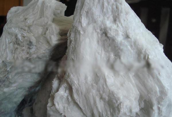 化工 非金属矿产 硅灰石 > 厂价销售超细普通硅灰石粉质量保证 支付宝
